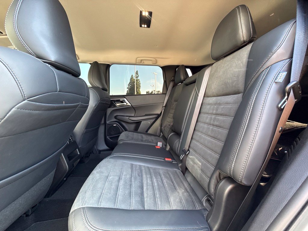 New 2026 Mitsubishi Outlander SE AWD/4WD image 37