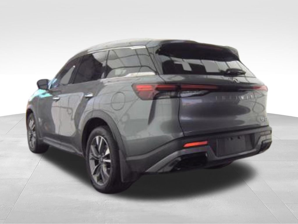 Used 2023 INFINITI QX60 Luxe image 10