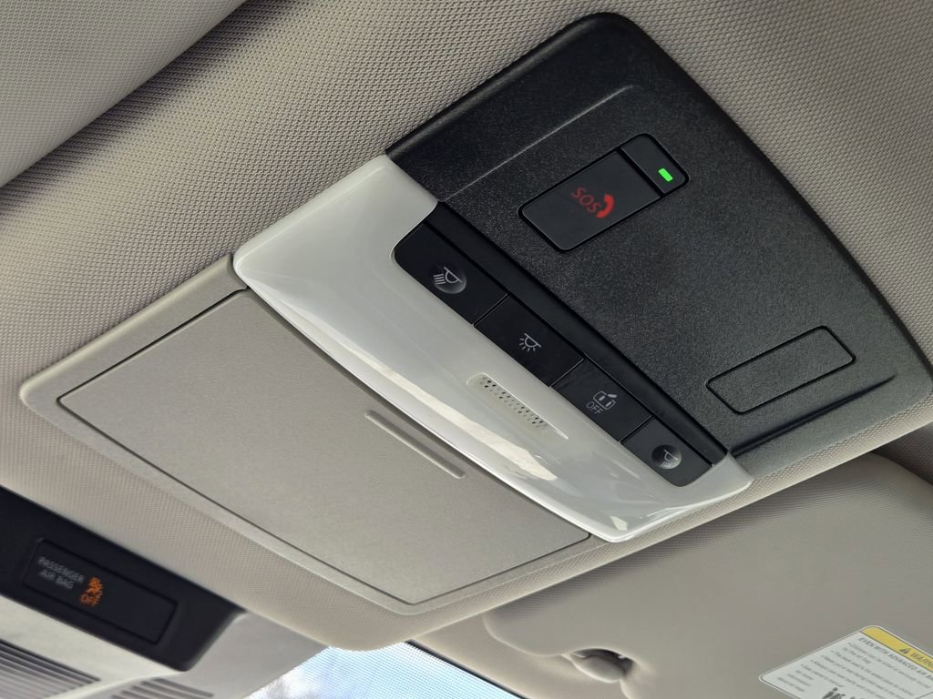 Used 2021 Nissan Rogue SV image 26