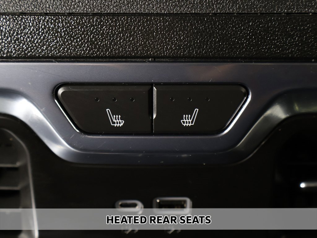 Used 2024 GMC Sierra 3500 Denali Ultimate image 11