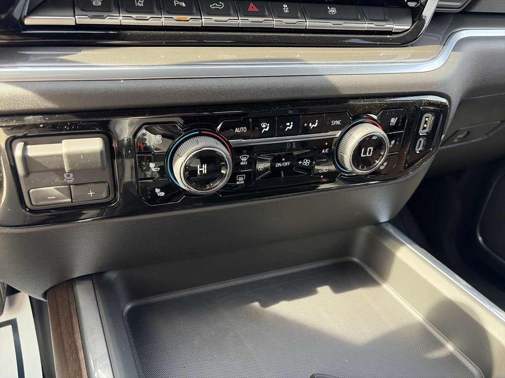 New 2026 Chevrolet Silverado 3500 High Country image 19