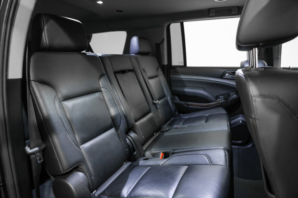 Used 2019 Chevrolet Suburban LT image 21