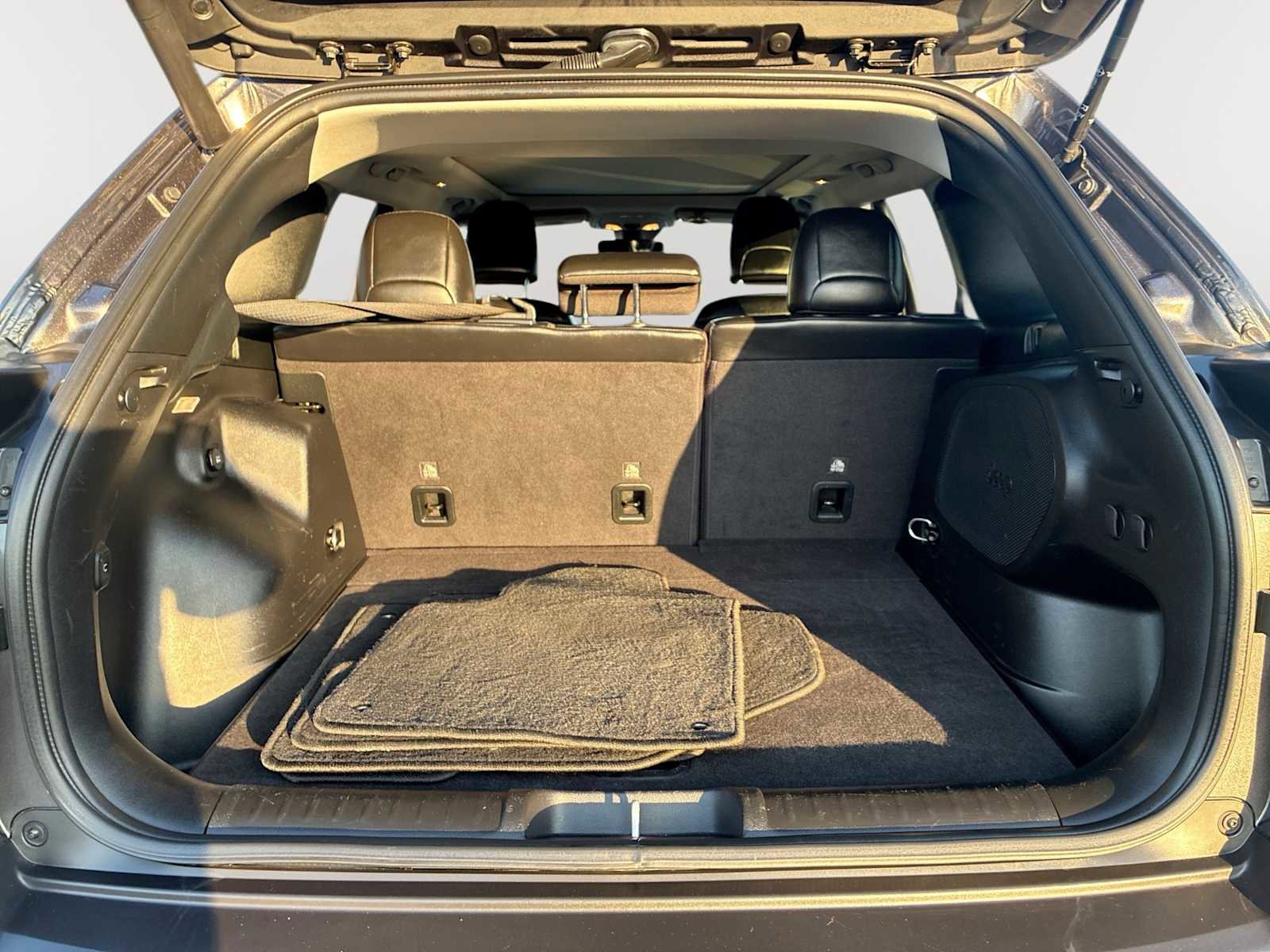 Used 2021 Jeep Cherokee Latitude Lux w/ Sun & Sound Group image 26