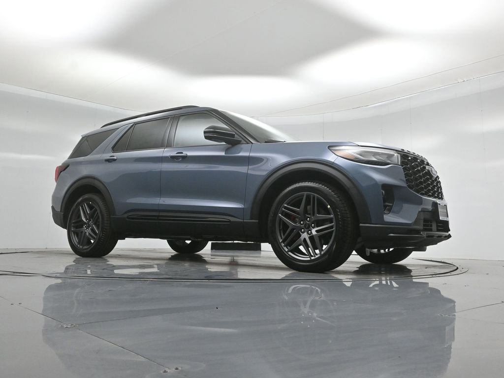 New 2026 Ford Explorer ST w/ Sun And Sound Package AWD/4WD image 3