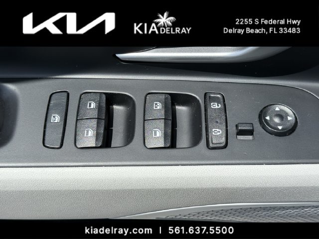 Used 2023 Hyundai Elantra Limited w/ Cargo Package FWD image 16