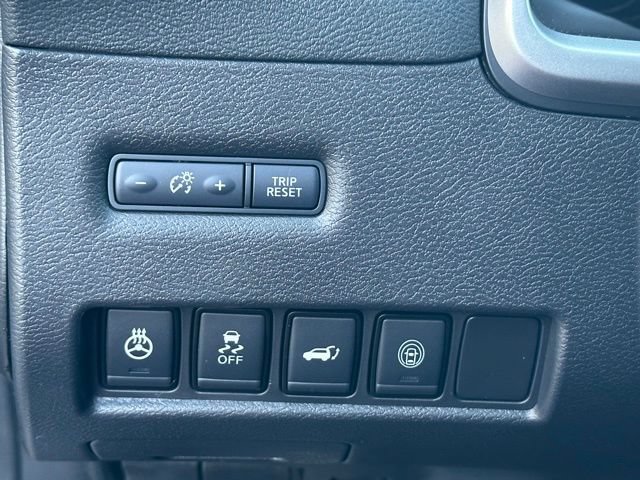 Used 2020 Nissan Murano SL w/ Moonroof Package AWD/4WD image 22