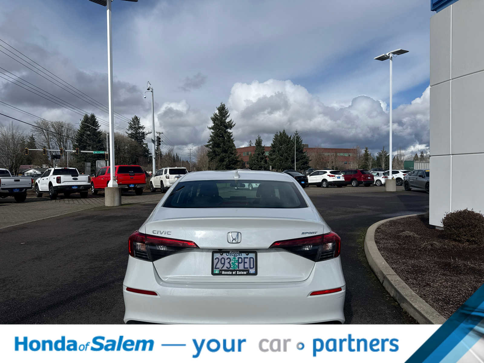 Used 2023 Honda Civic Sport image 5