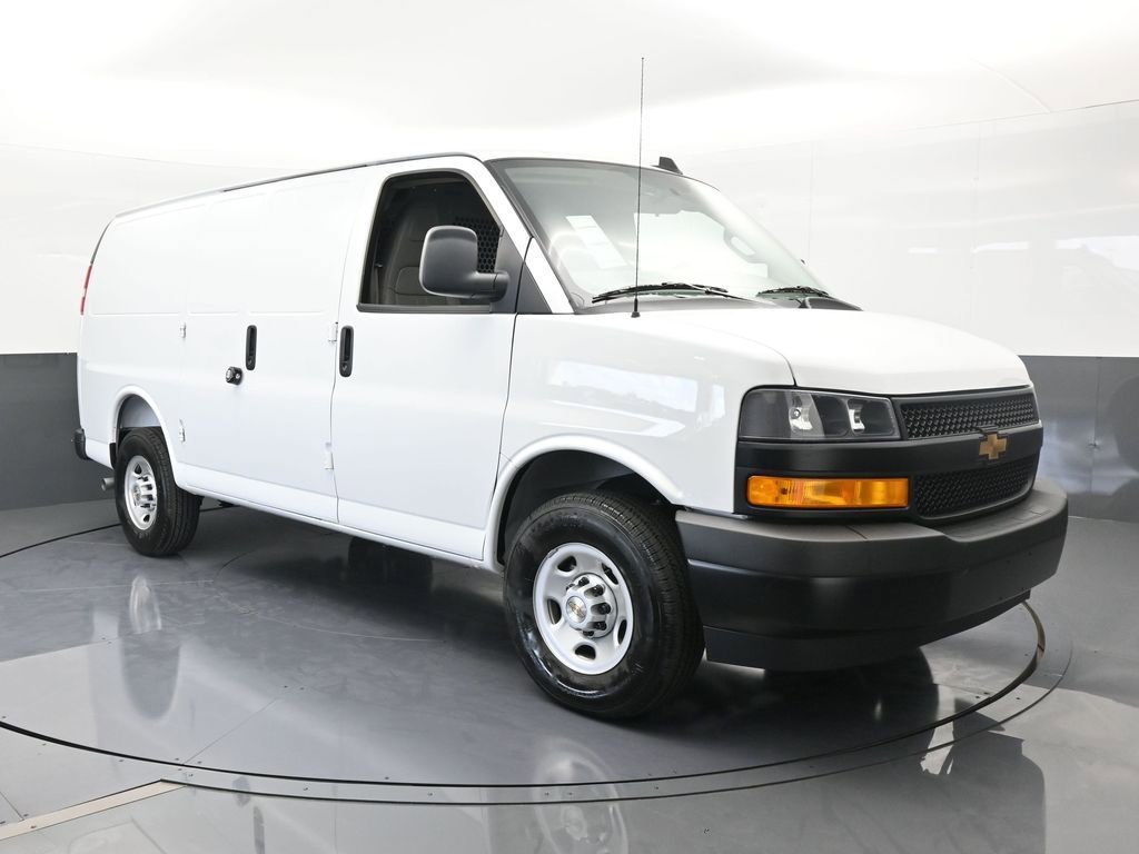 New 2025 Chevrolet Express 2500 w/ Driver Convenience Package image 8