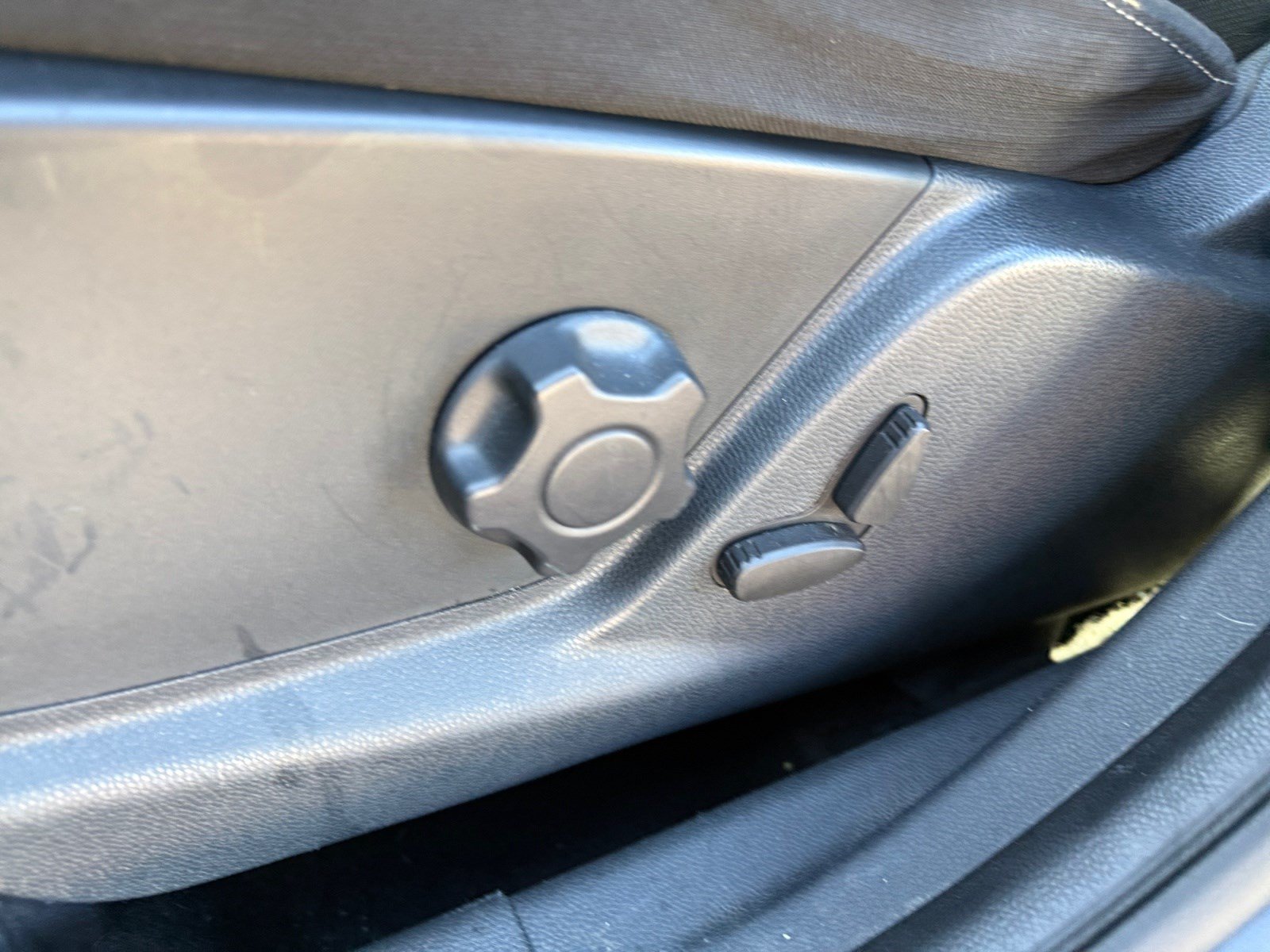 Used 2020 Ford EcoSport SE AWD/4WD image 14