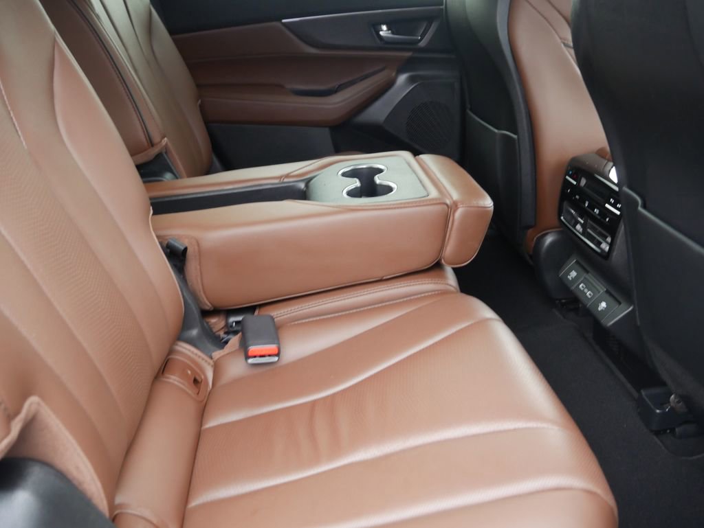 Used 2023 Acura MDX SH-AWD w/ Advance Package image 32