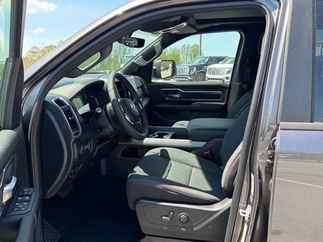 New 2026 RAM 1500 Big Horn AWD/4WD image 15