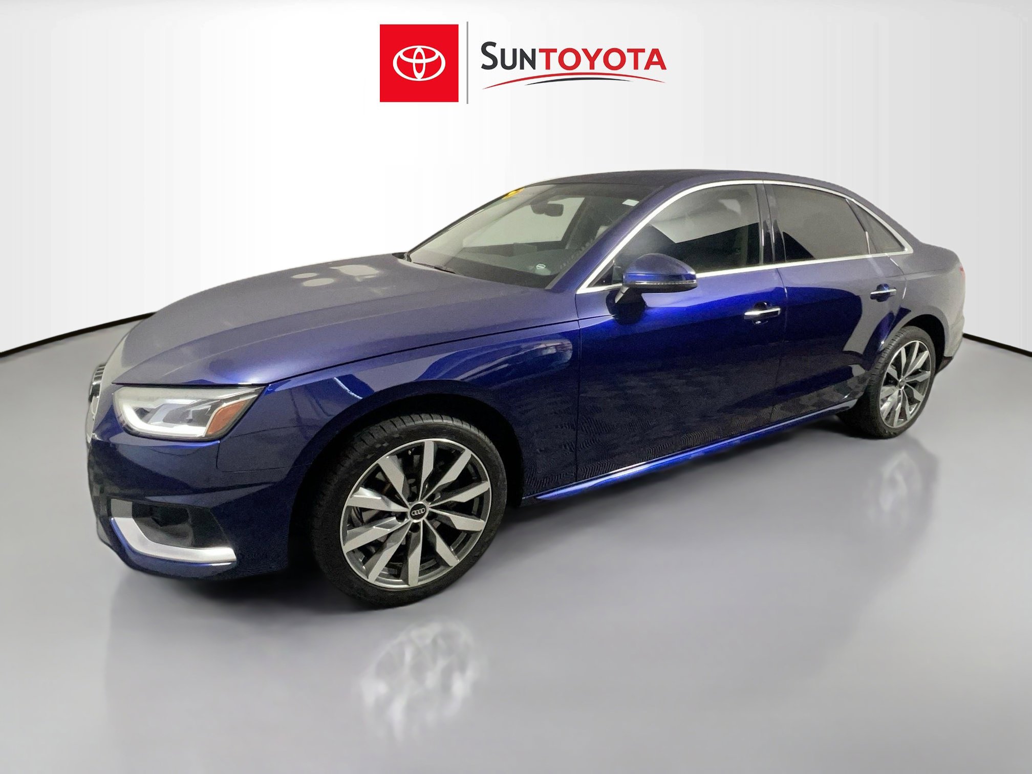 Used 2022 Audi A4 2.0T Premium w/ 18" Wheel Package image 9