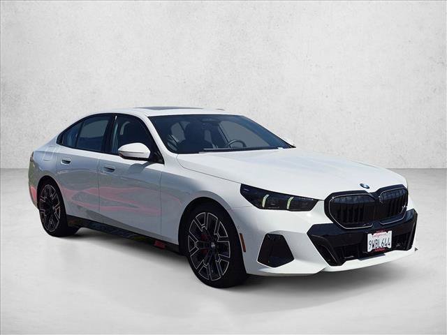 Used 2026 BMW 540i xDrive AWD/4WD image 3