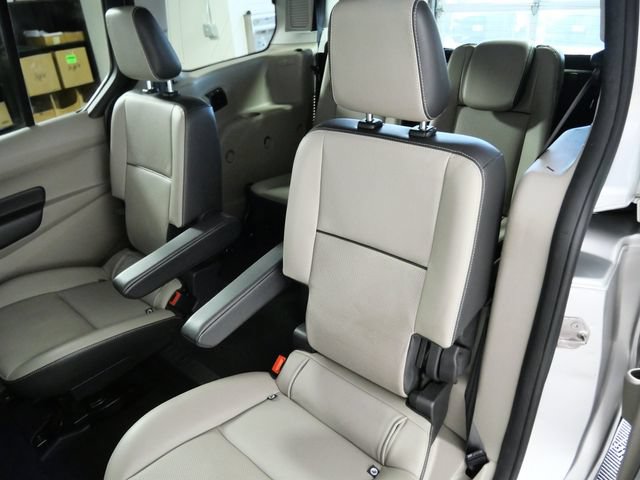 Used 2017 Ford Transit Connect Titanium FWD image 14