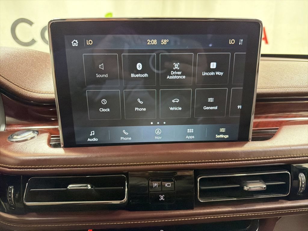 Used 2020 Lincoln Aviator Black Label w/ Dynamic Handling Package AWD/4WD image 28