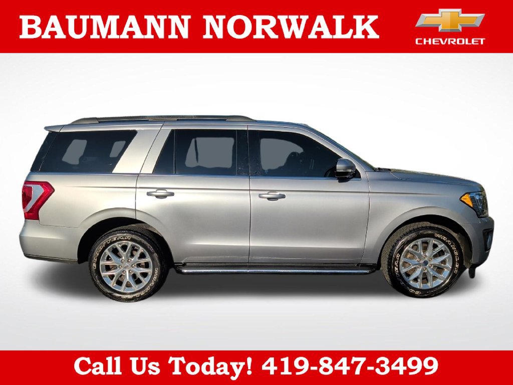 Used 2020 Ford Expedition XLT w/ Equipment Group 202A AWD/4WD image 8