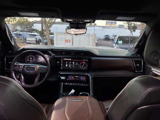 Used 2024 GMC Sierra 2500 Denali Ultimate AWD/4WD image 39