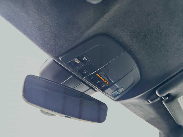 Used 2018 Porsche 718 Cayman GTS image 33