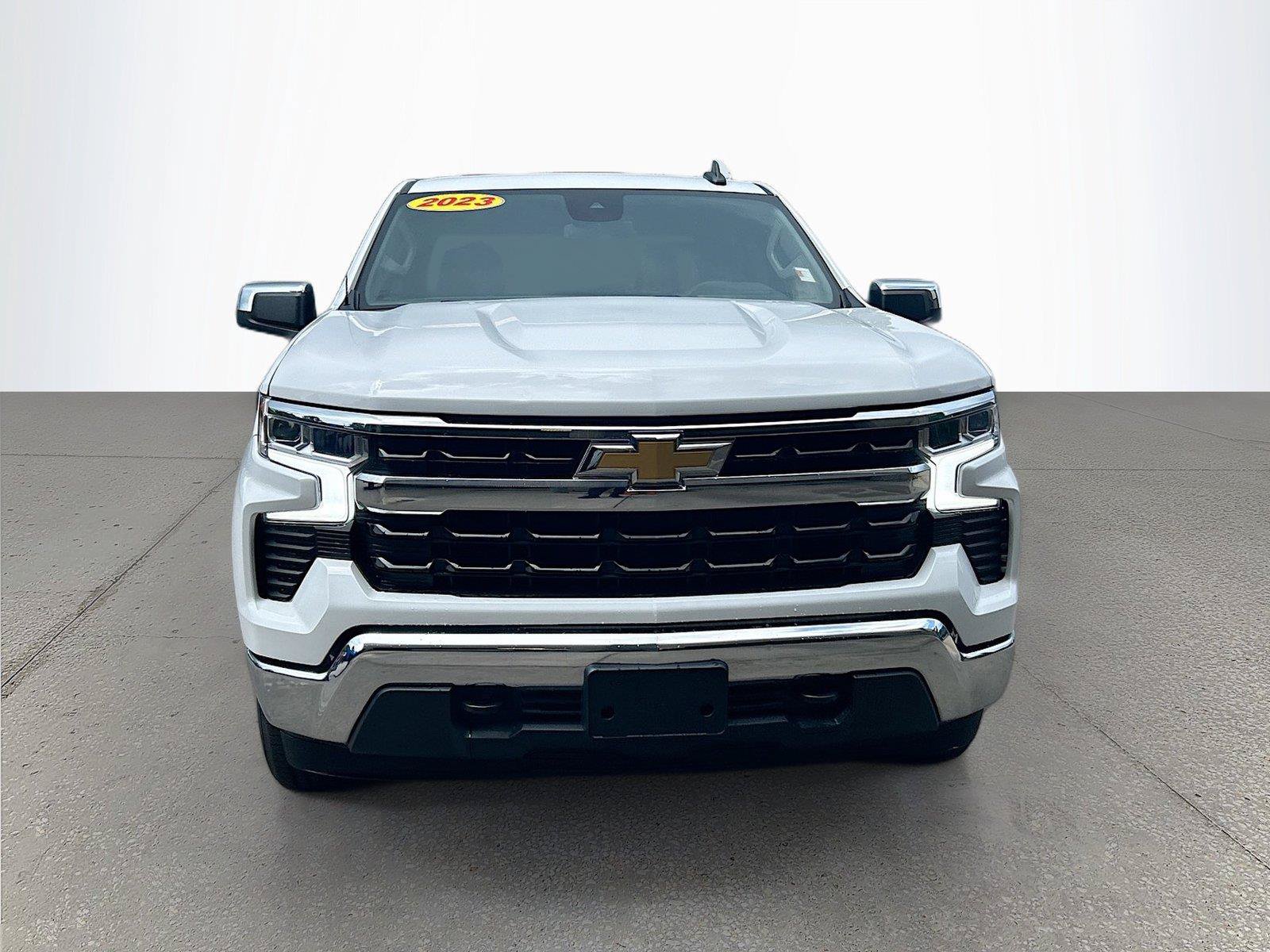 Used 2023 Chevrolet Silverado 1500 LT w/ Protection Package AWD/4WD image 9