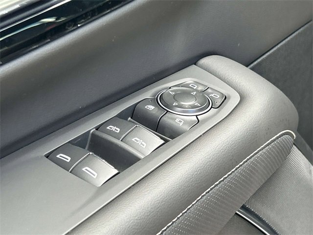 New 2026 Chevrolet Suburban Premier image 23