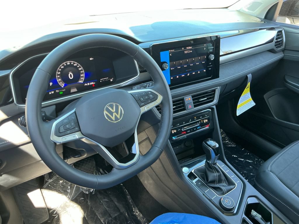 New 2026 Volkswagen Taos SE AWD/4WD image 24