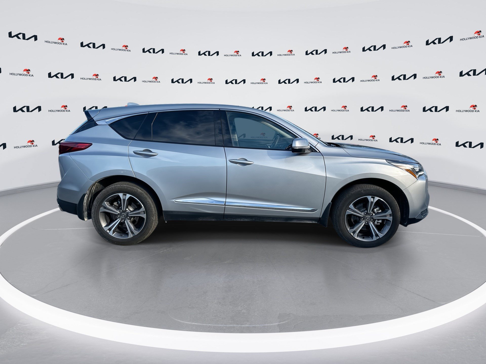 Used 2025 Acura RDX SH-AWD w/ Technology Package image 9