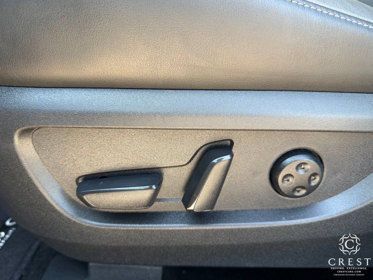 Used 2024 INFINITI QX50 Luxe FWD image 12
