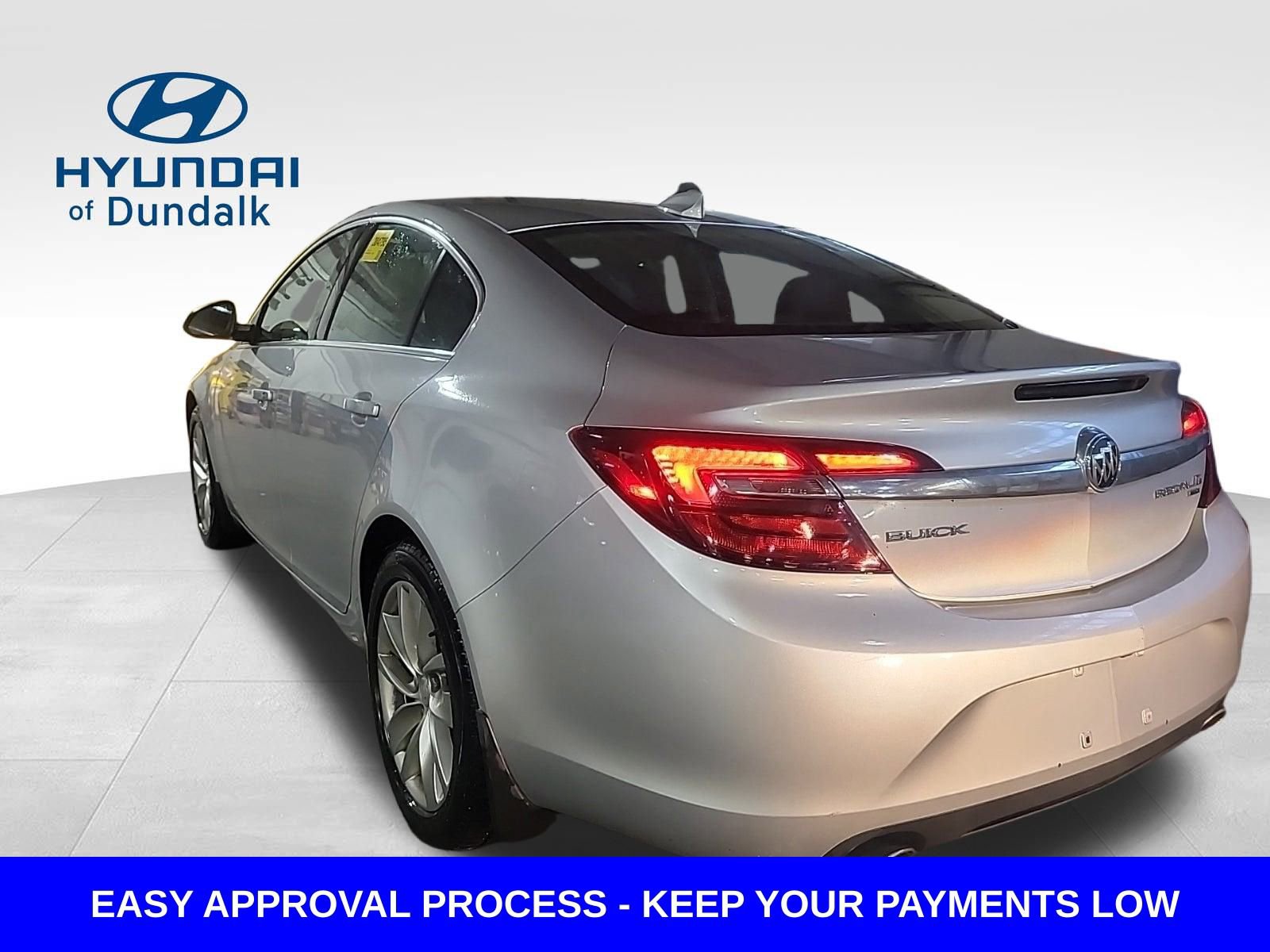 Used 2017 Buick Regal Turbo image 2