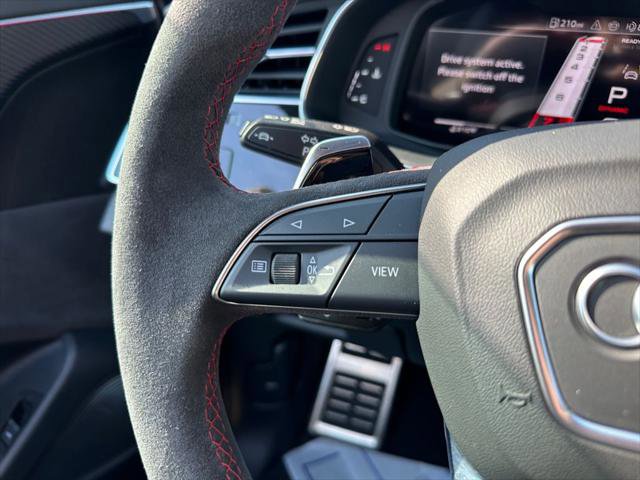 Certified 2025 Audi RS Q8 performance image 22