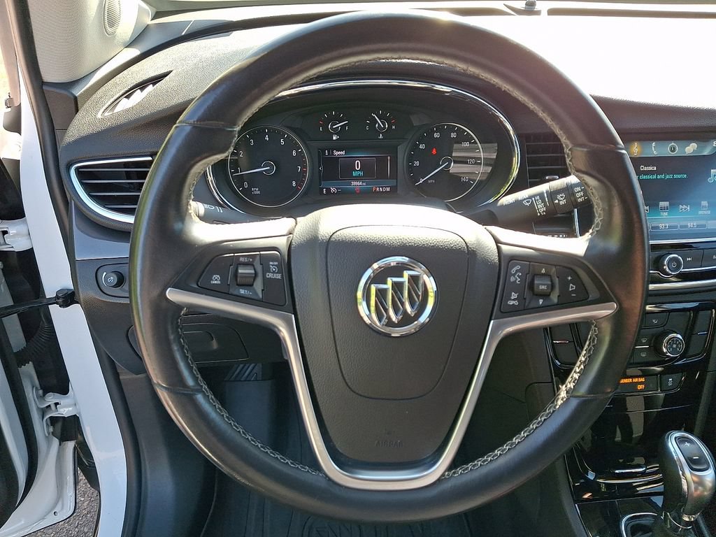 Certified 2021 Buick Encore Preferred AWD/4WD image 18