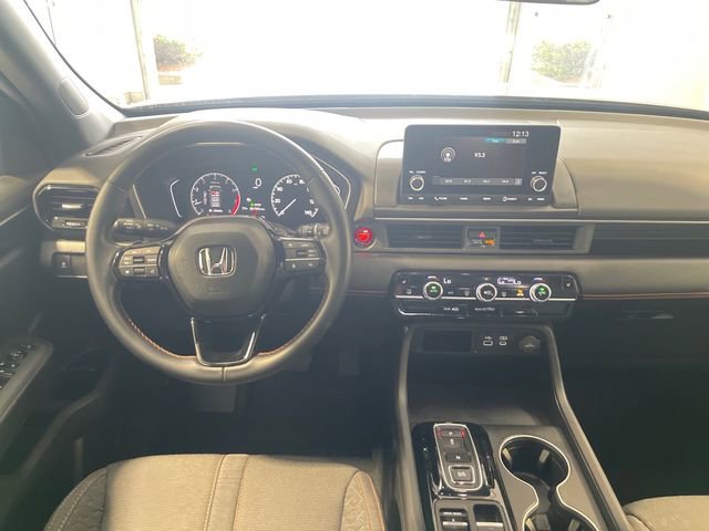 Certified 2025 Honda Pilot Sport image 17