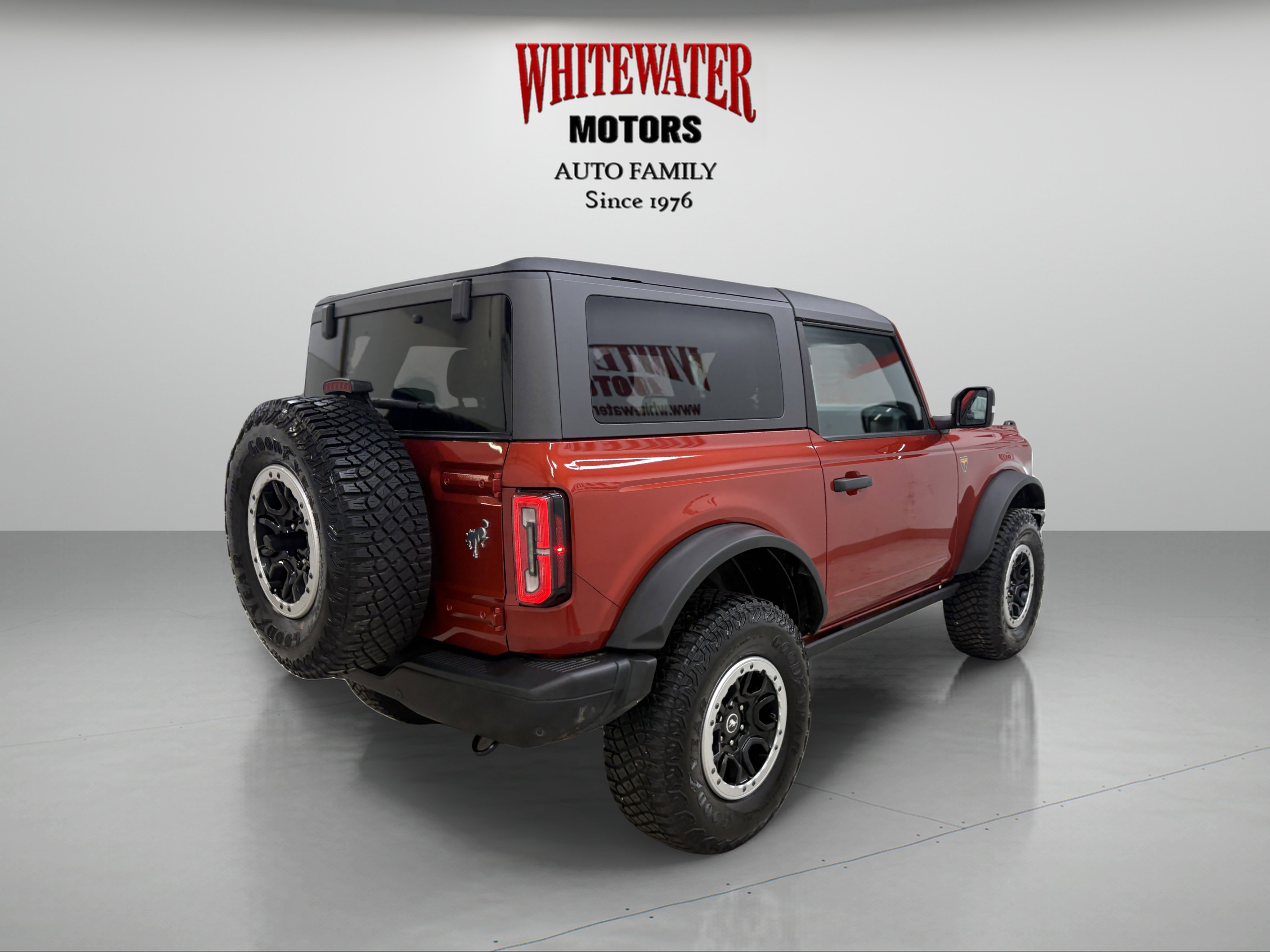 Used 2023 Ford Bronco Badlands image 4