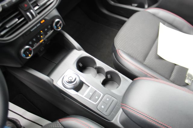 Used 2025 Ford Escape ST-Line image 23