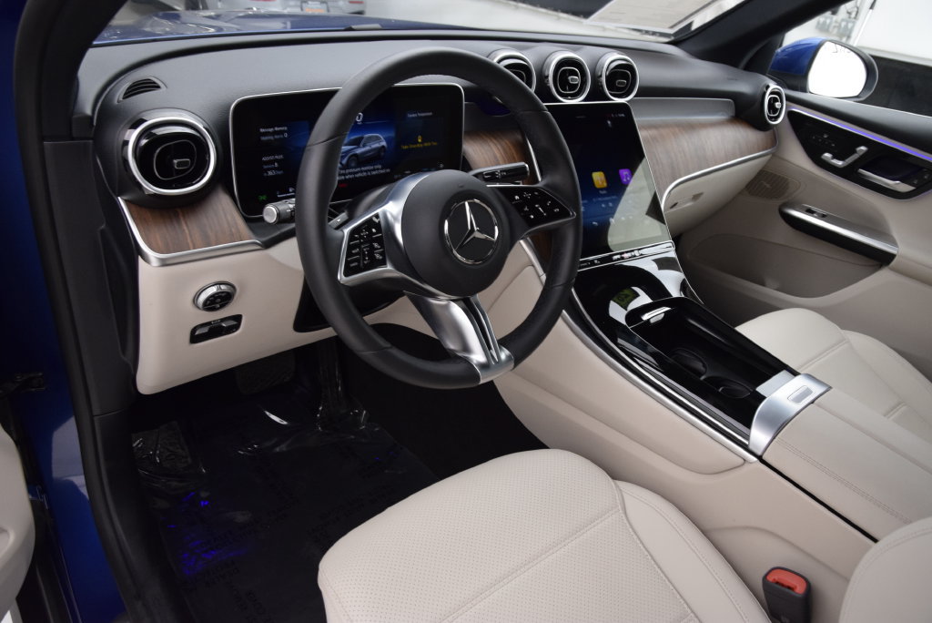 Certified 2026 Mercedes-Benz GLC 300 image 20