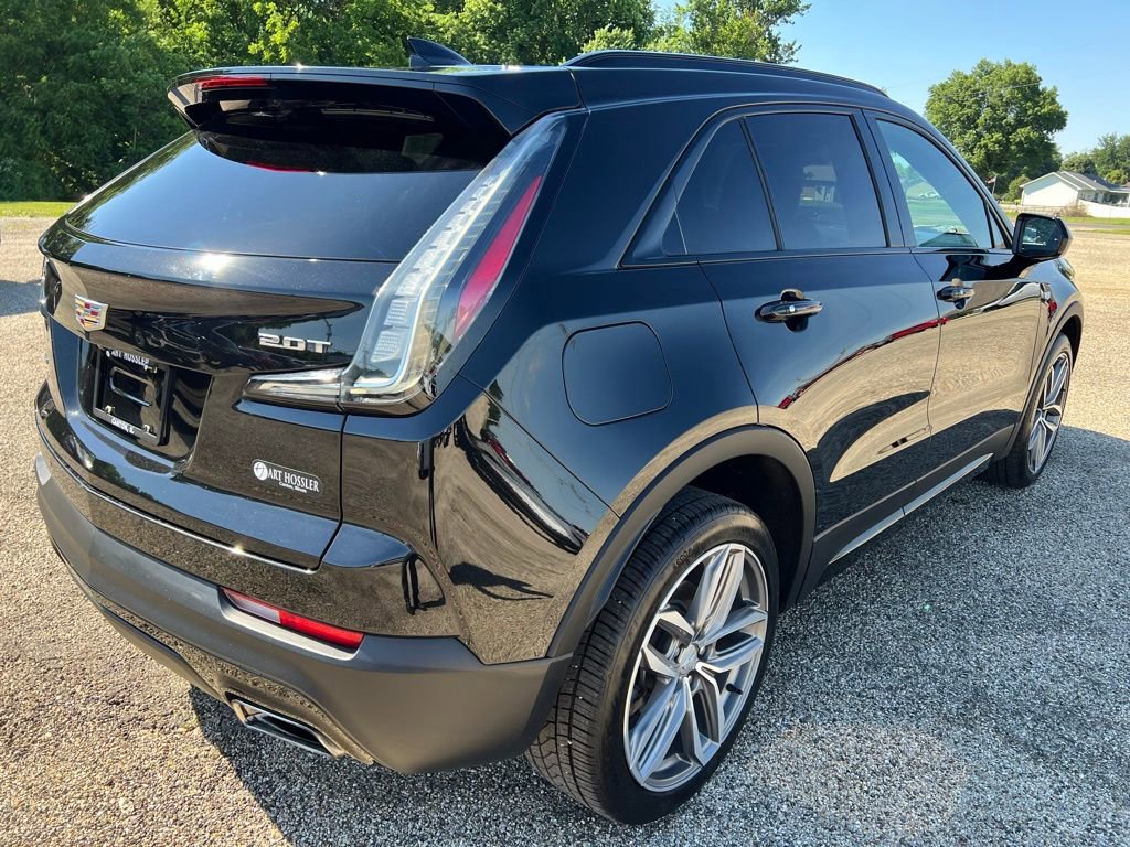 Used 2019 Cadillac XT4 Sport AWD/4WD image 5