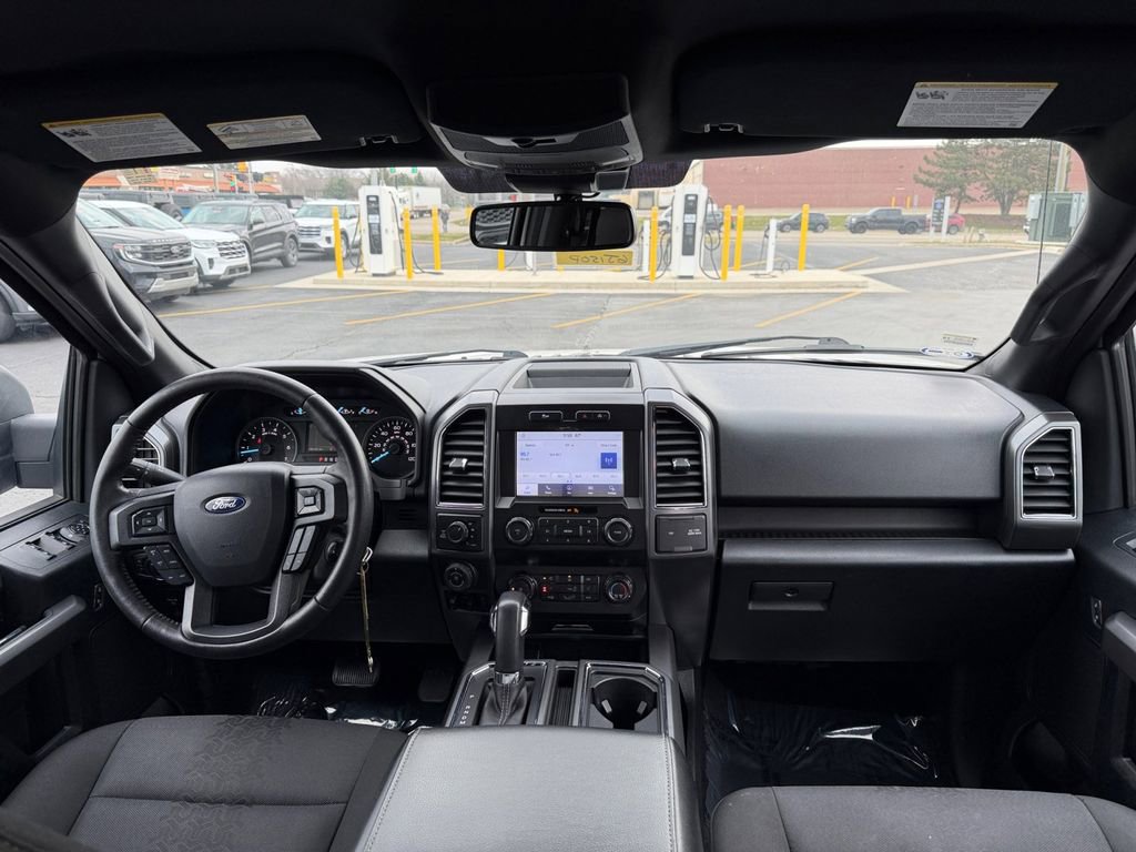 Used 2020 Ford F150 XLT w/ Equipment Group 302A Luxury image 9