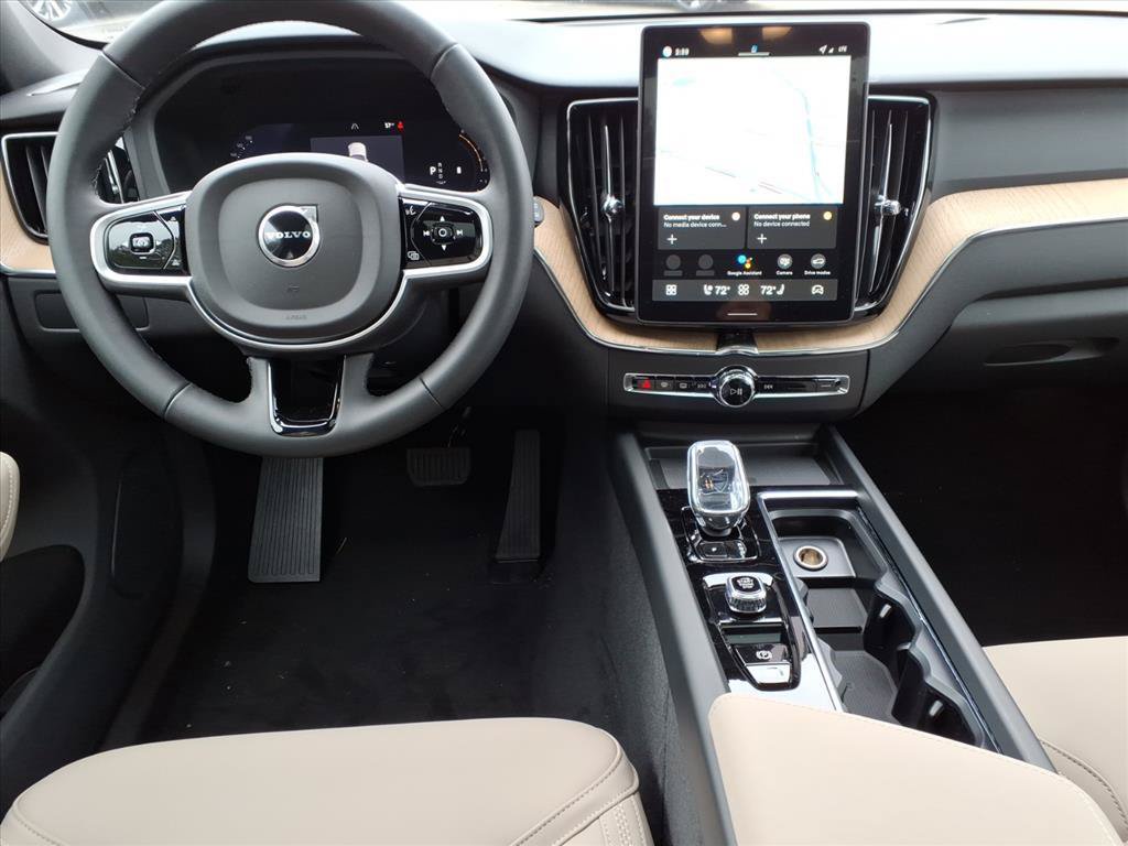 New 2026 Volvo XC60 B5 Plus w/ Protection Package Premier AWD/4WD image 14