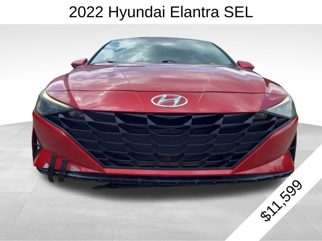 Used 2022 Hyundai Elantra SEL w/ Preferred Accessory Package FWD image 2