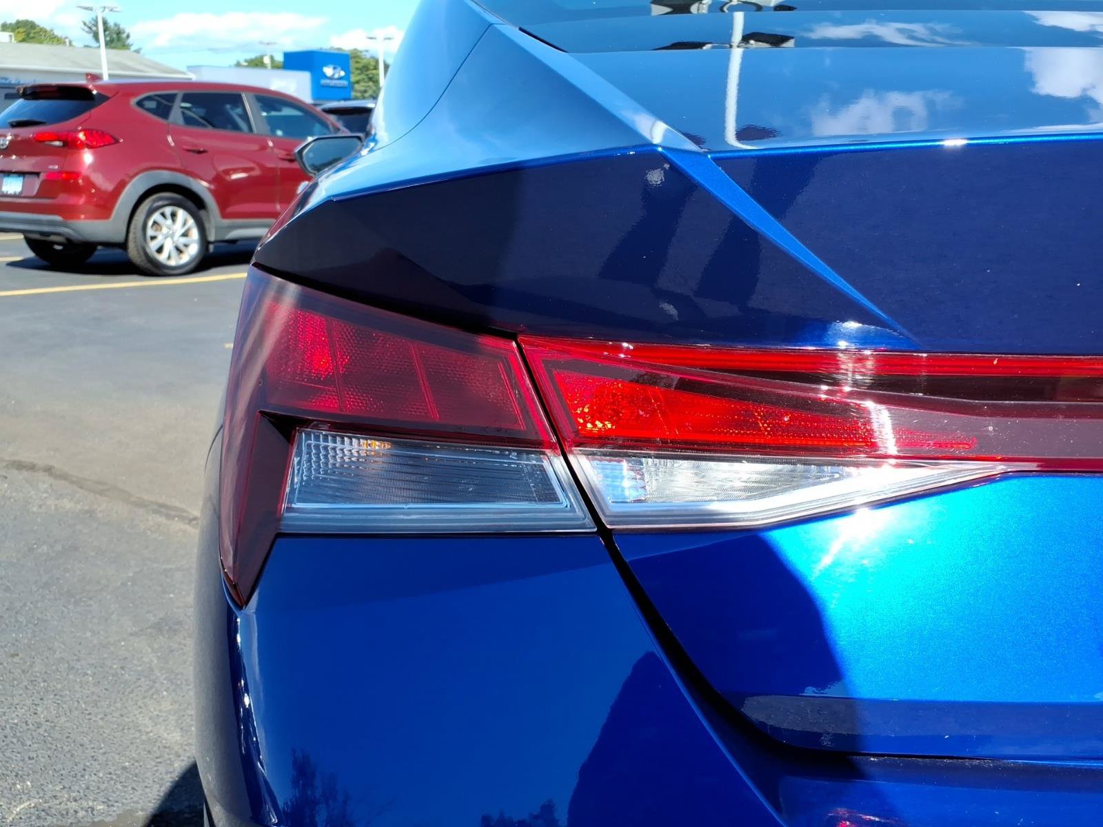 Certified 2023 Hyundai Elantra SEL FWD image 13