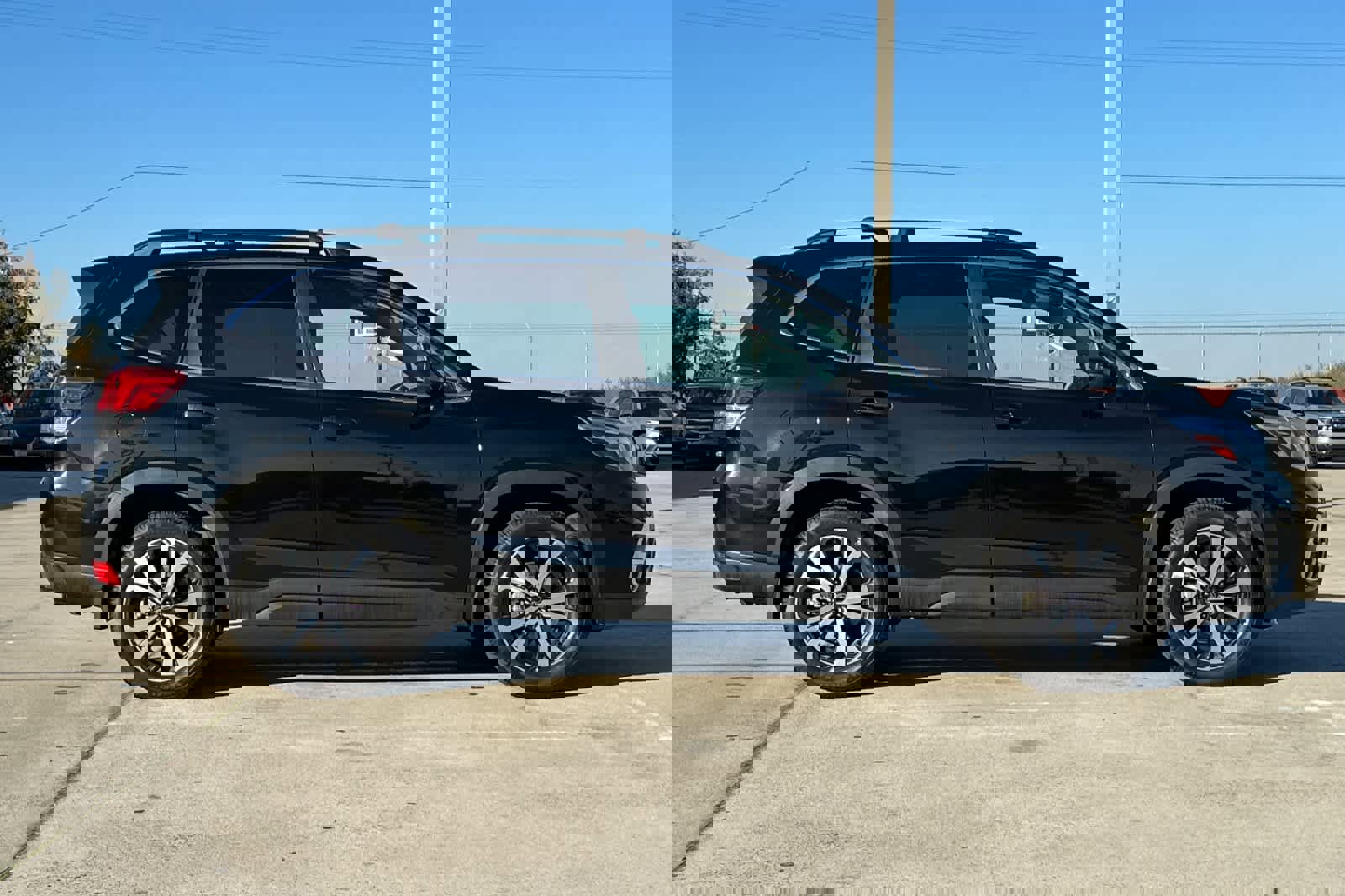 Certified 2020 Subaru Forester Limited image 2