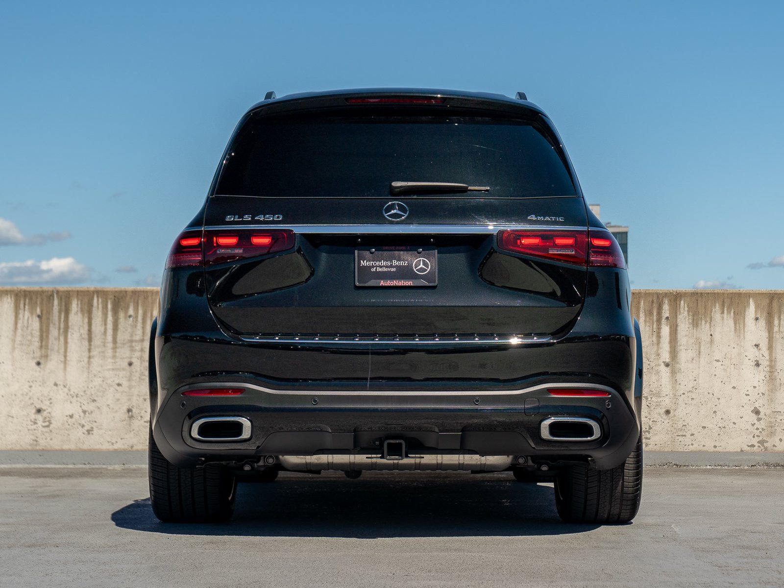 Certified 2024 Mercedes-Benz GLS 450 4MATIC w/ AMG Line Exterior image 5