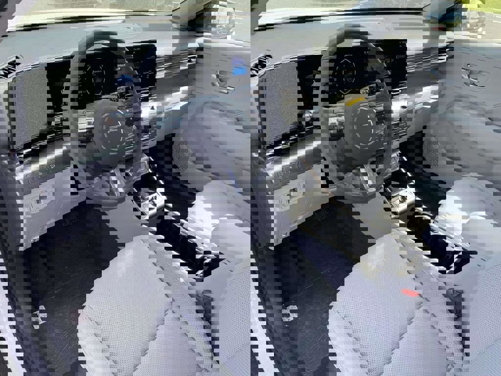 New 2026 Hyundai Kona SEL Premium image 10