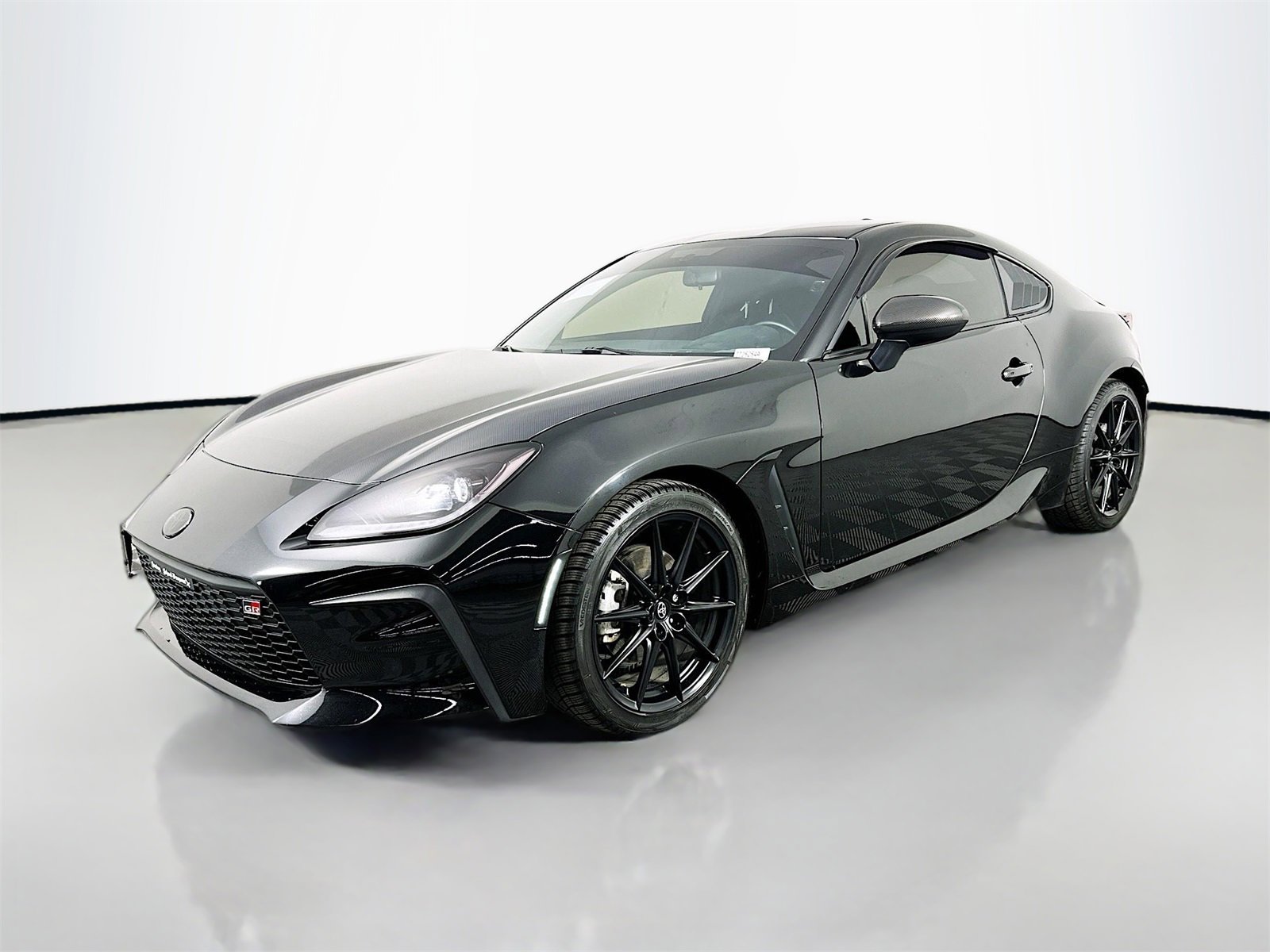 Used 2024 Toyota GR86 Premium image 3