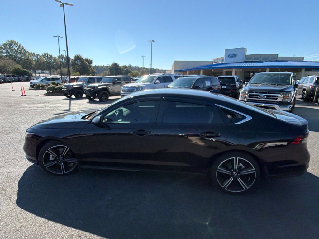 Used 2025 Honda Accord Sport image 20