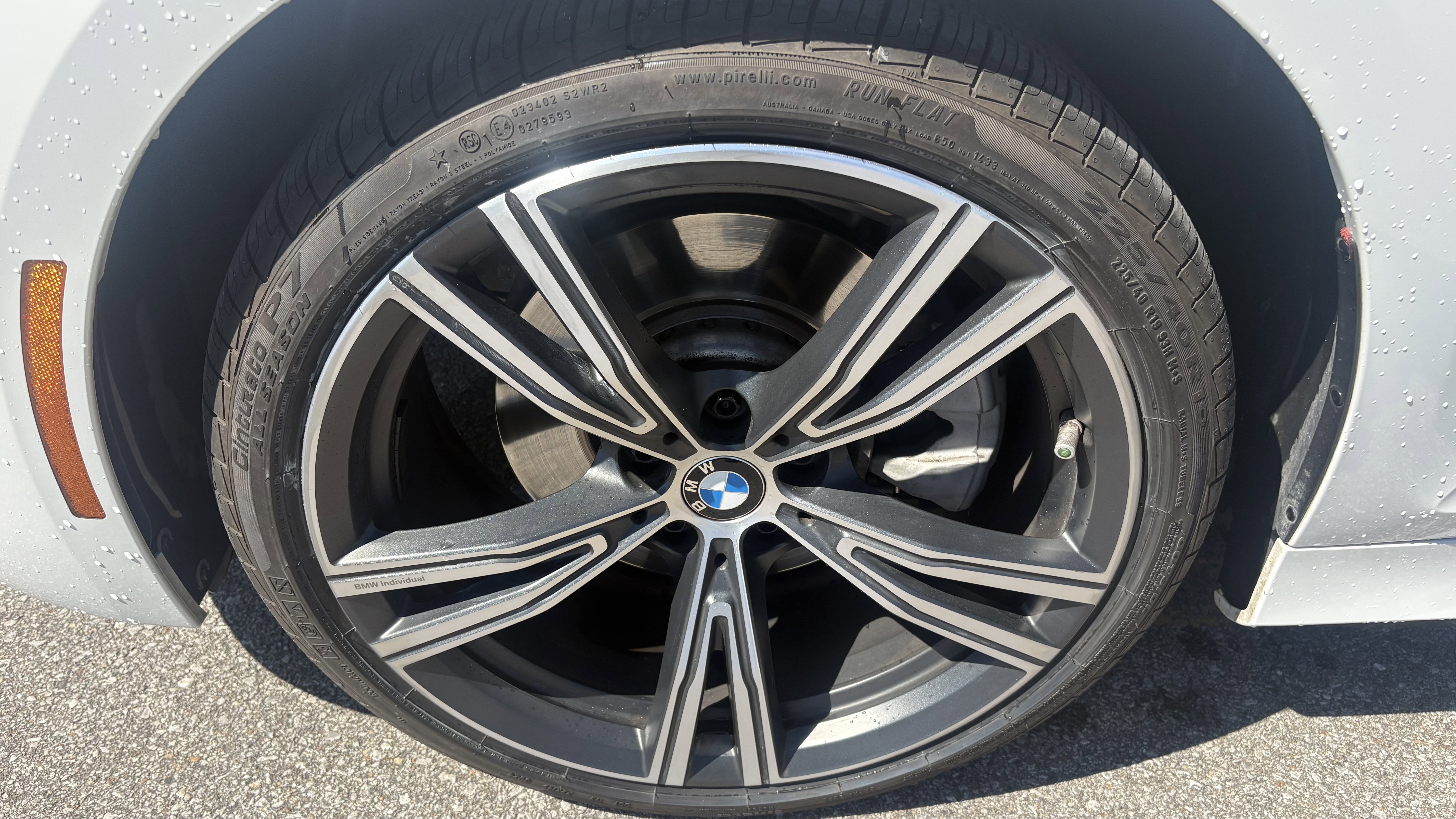 Used 2021 BMW 330i xDrive Sedan w/ Convenience Package image 12