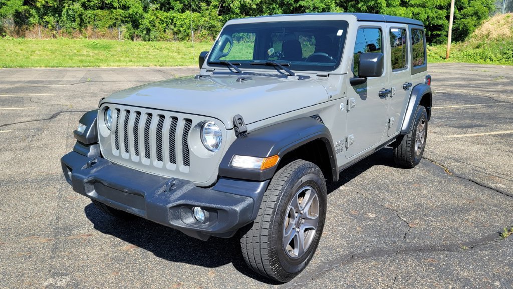 Used 2019 Jeep Wrangler Unlimited Sport S AWD/4WD image 3