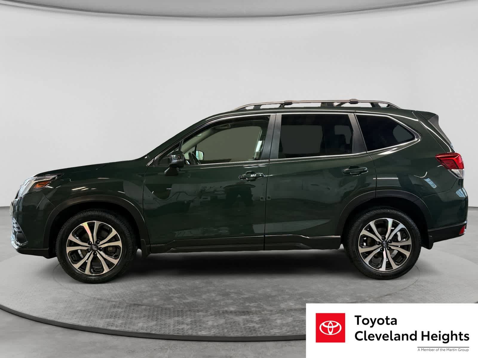 Used 2022 Subaru Forester Limited w/ Popular Package #2 AWD/4WD image 8