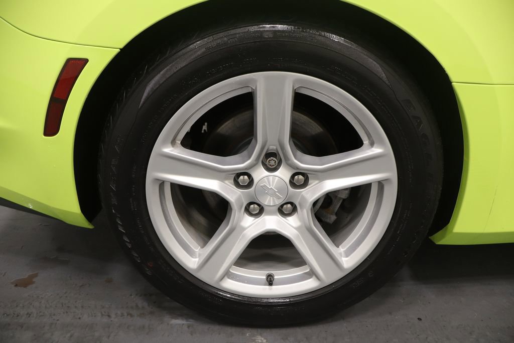 Used 2019 Chevrolet Camaro LT RWD image 26