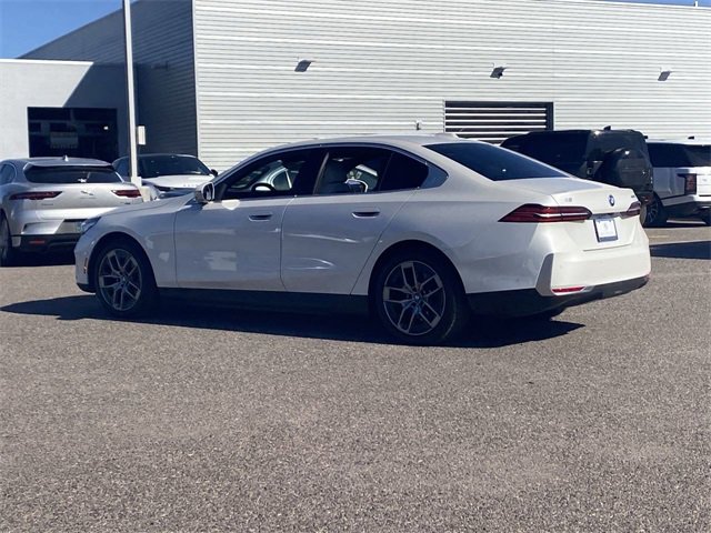 Certified 2025 BMW i5 eDrive40i w/ Premium Package image 9