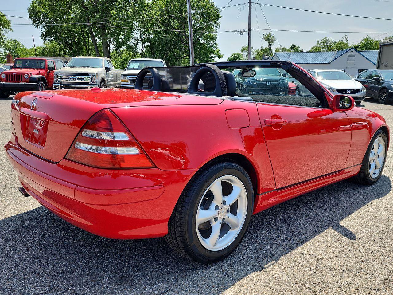 Used 2003 Mercedes-Benz SLK 320 image 2
